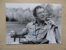 Sidney Pollack "beyond Africa" autograph signed 13x18 cm picture B/W
