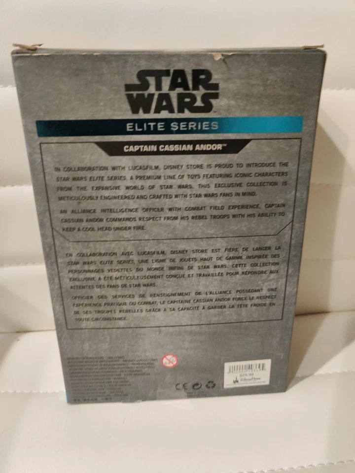 FIGURA DE ACCIÓN FUNDIDA A PRESIÓN SERIE ELITE CAPITÁN CASSIAN ANDOR STAR WARS - 6 1/2"" Foto 3 de 3