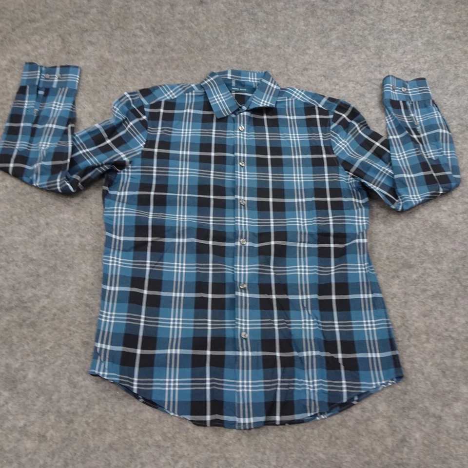 Perry Ellis Button Up Shirt Mens Medium Blue Regular Fit Plaid White Navy - Image 2 of 4