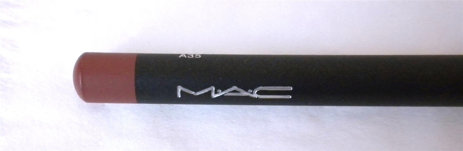 Pencil - Full Sz Brand Nwob 100% Authentic