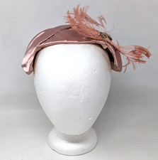 Vintage Pink Satin Feathers Rhinestone Womens Flapper Fascinator Skull Cap Hat