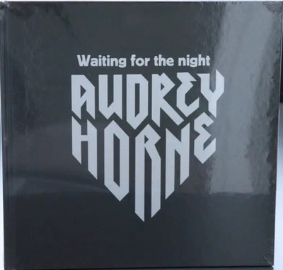 CD-BOX Audrey Horne Waiting For The Night HARDCOVER BOOK, INCL. 7inch