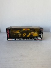 Team Caliber Pit Stop: 2004 Nascar 9 Mark Martin Pennzoil - 1/24 Scale, New