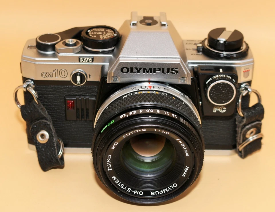 Olympus OM10 35mm SLR Film Camera + 50mm f/1.8 Lens Kit – Fully Tested, Working - Image 2 of 4