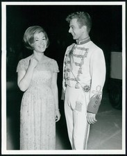 25x21cm Los Angeles Figure Skating Show Ice Capades Artist Photo Rothschild 1963