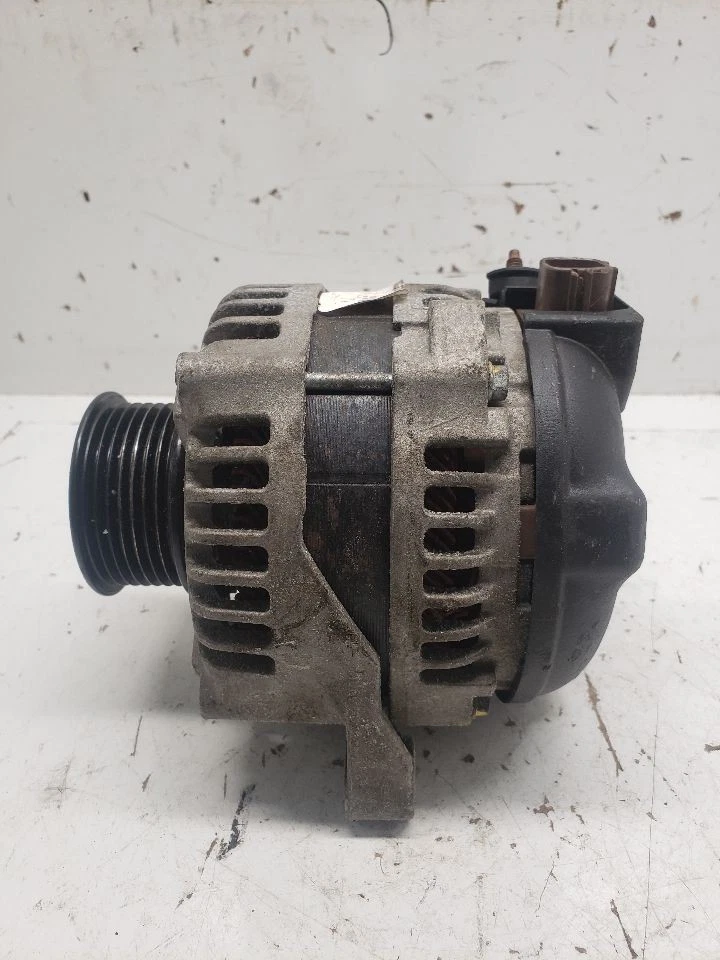 Alternador 100 amperios compatible con 05-10 SCION TC 1391827 Foto 2 de 4