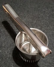 Kartoffelpresse - Spätzlepresse - Spaghettieis - Edelstahl