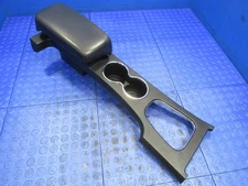 03-05 Ford Thunderbird Center Console Arm Rest Cup Holder Shifter Bezel Black 31