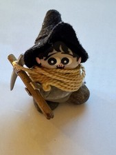 Steinmännchen kleine Steinfigur Figur Gnom Zwerg Hut Miene Vintage Fantasy