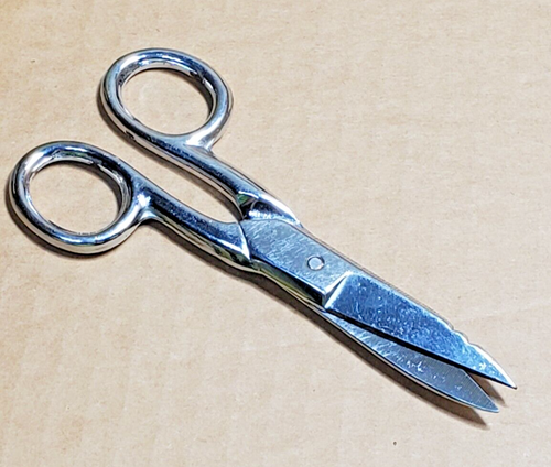 Scissors Clauss USA Vintage 5-Inch Cable No. 925C - Made in USA Patina Quality - Picture 7 of 14