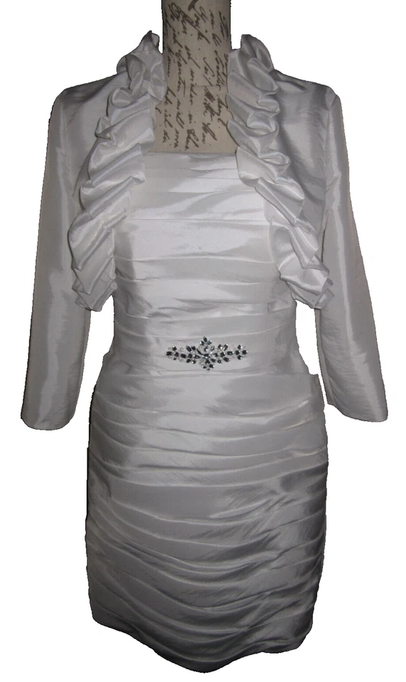 Romantic Bridals Blanco Obturador Plisado Vestido de Cóctel con Cristales, Damas Talla 8