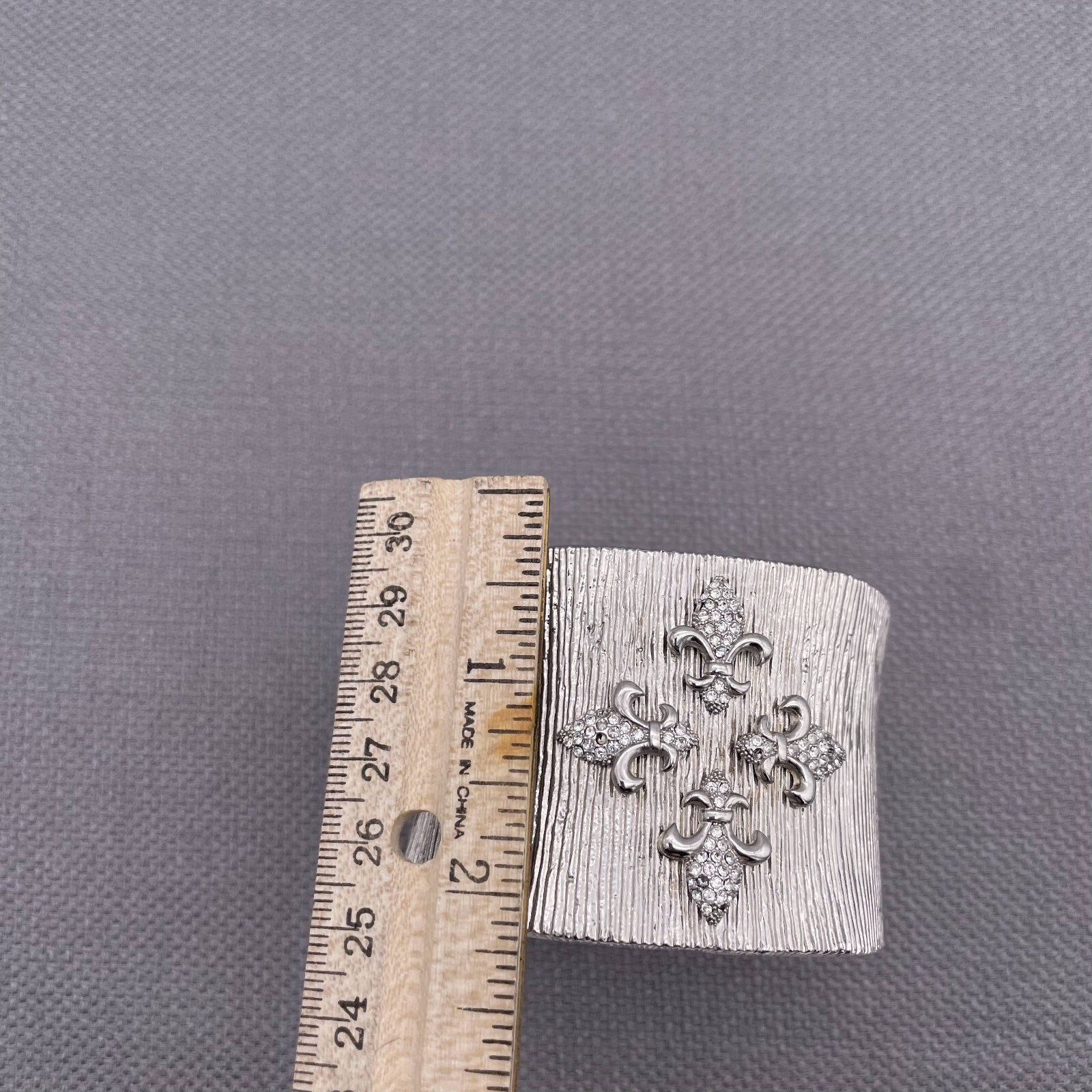 Textured Rhinestone Wide Cuff Hinged Bangle Brace… - image 10