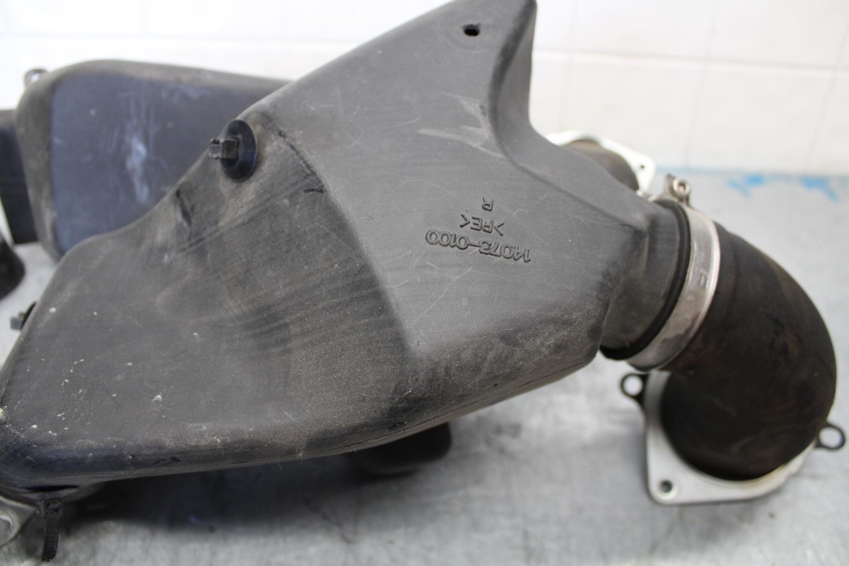 06-07 KAWASAKI NINJA ZX14R RIGHT LEFT AIR INTAKE DUCTS bb433 | eBay