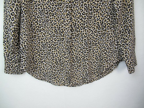 J. CREW Animal Print Silk Button Down Blouse Shirt Size 2 (JJ) - Picture 4 of 8