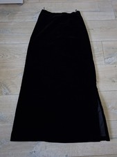 Samtrock schwarz Kuhnen Modell elegant Gr. 34/36 festlich