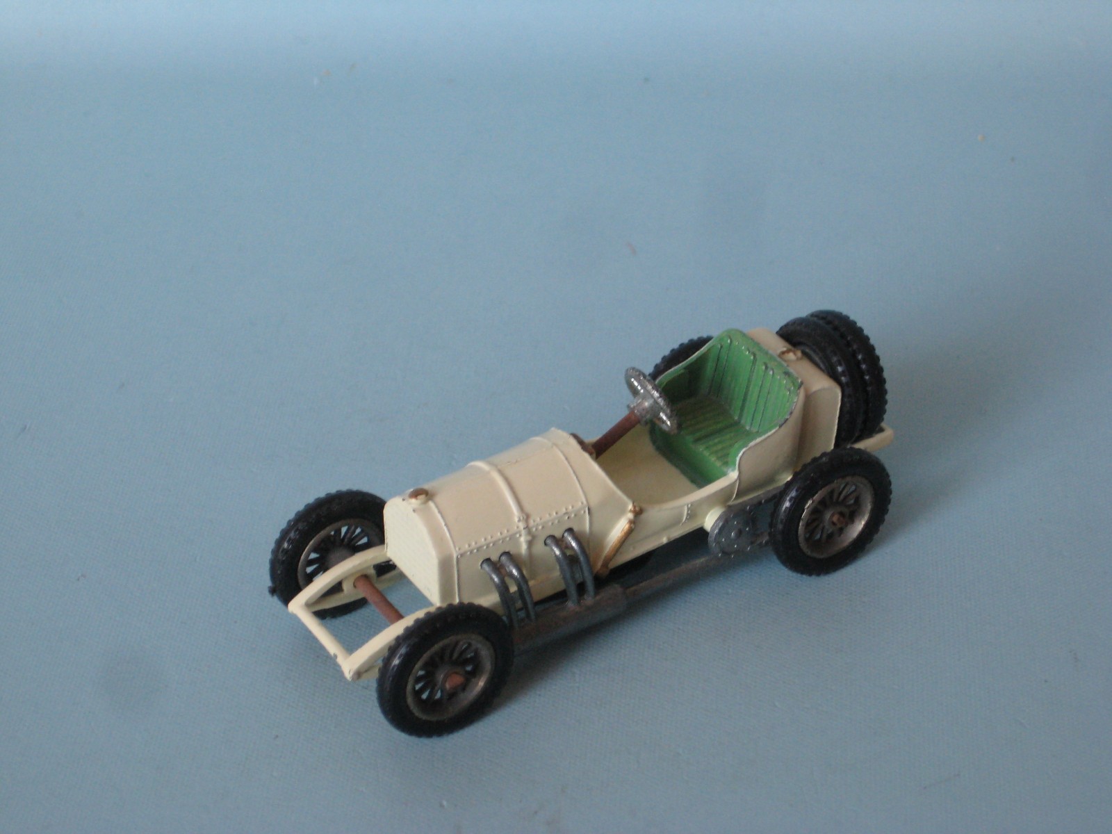 Matchbox Lesney YesterYear 10 a Mercedes 1908 Coupe D1 Style Repro Box