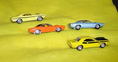 2000- '08 Hot Wheels (4) '70 Dodge Challenger, Loose, 1 30th Ann set,2 Ultra Hot