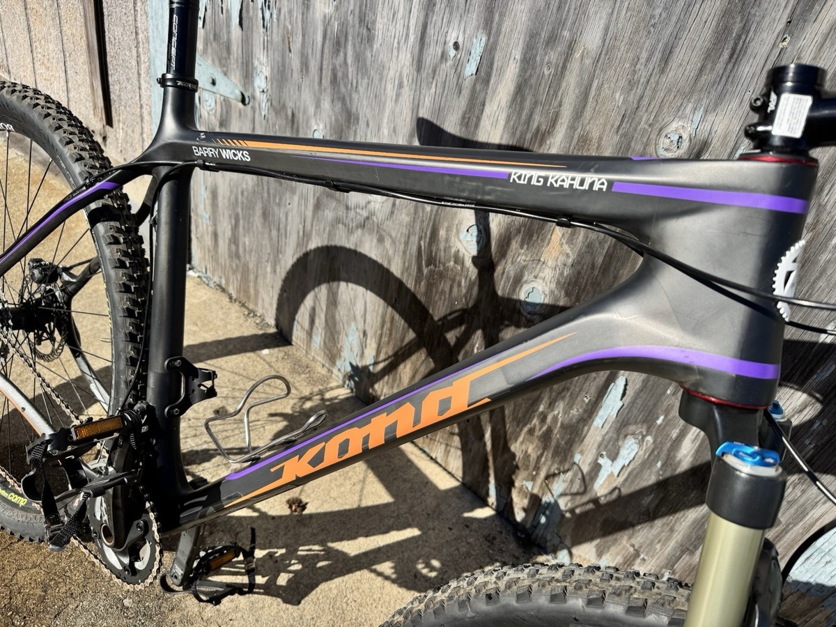 kona 2008cowan フレームのみ Kona King Kahuna Barry Wicks Carbon Fiber Frame Front