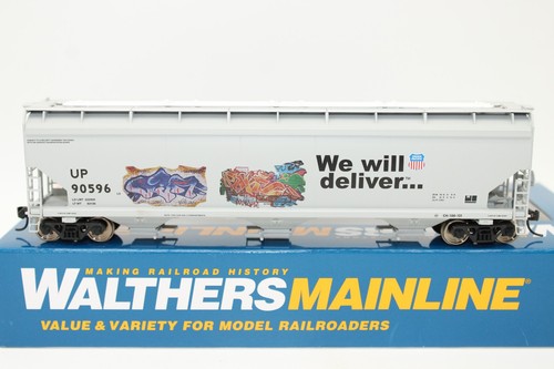 Walthers HO UP Union Pacific 60' NSC 5150 3 bahías tolva cubierta coche graffiti | Condition: Used