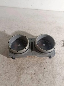 VW POLO 9N Kombiinstrument 75220301800 1.40 Petrol 1999 31513102