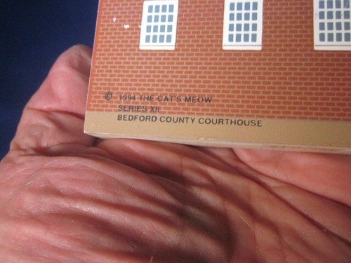 The Cats Meow Village Bedford County Courthouse Series XII Shelf Sitter SIGNED - Picture 3 of 7