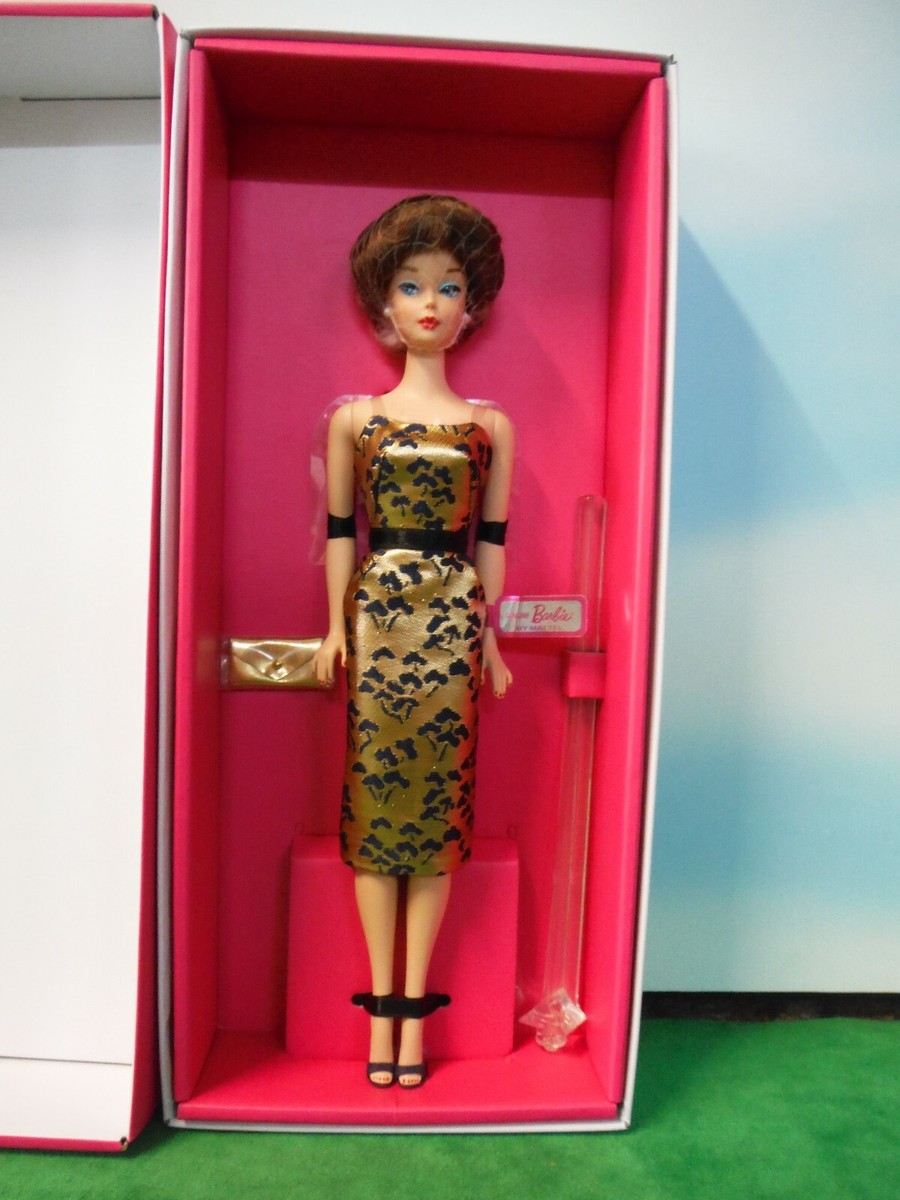 シルクストーンBarbie A Trace of Lace Doll Silkstone Barbie Blonde Platinum Label