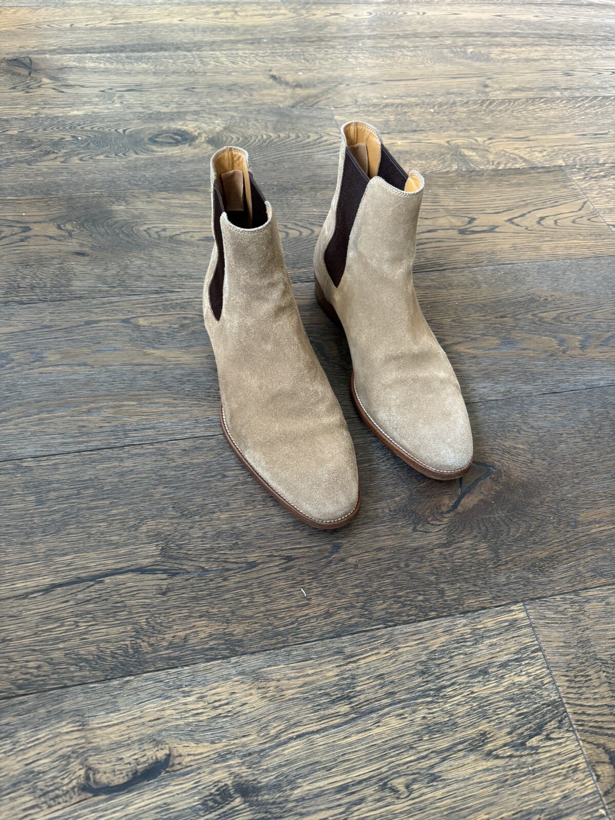 SAINT LAURENT WYATT MENS CHELSEA BOOTS IN TOBACCO SUEDE SIZE 41