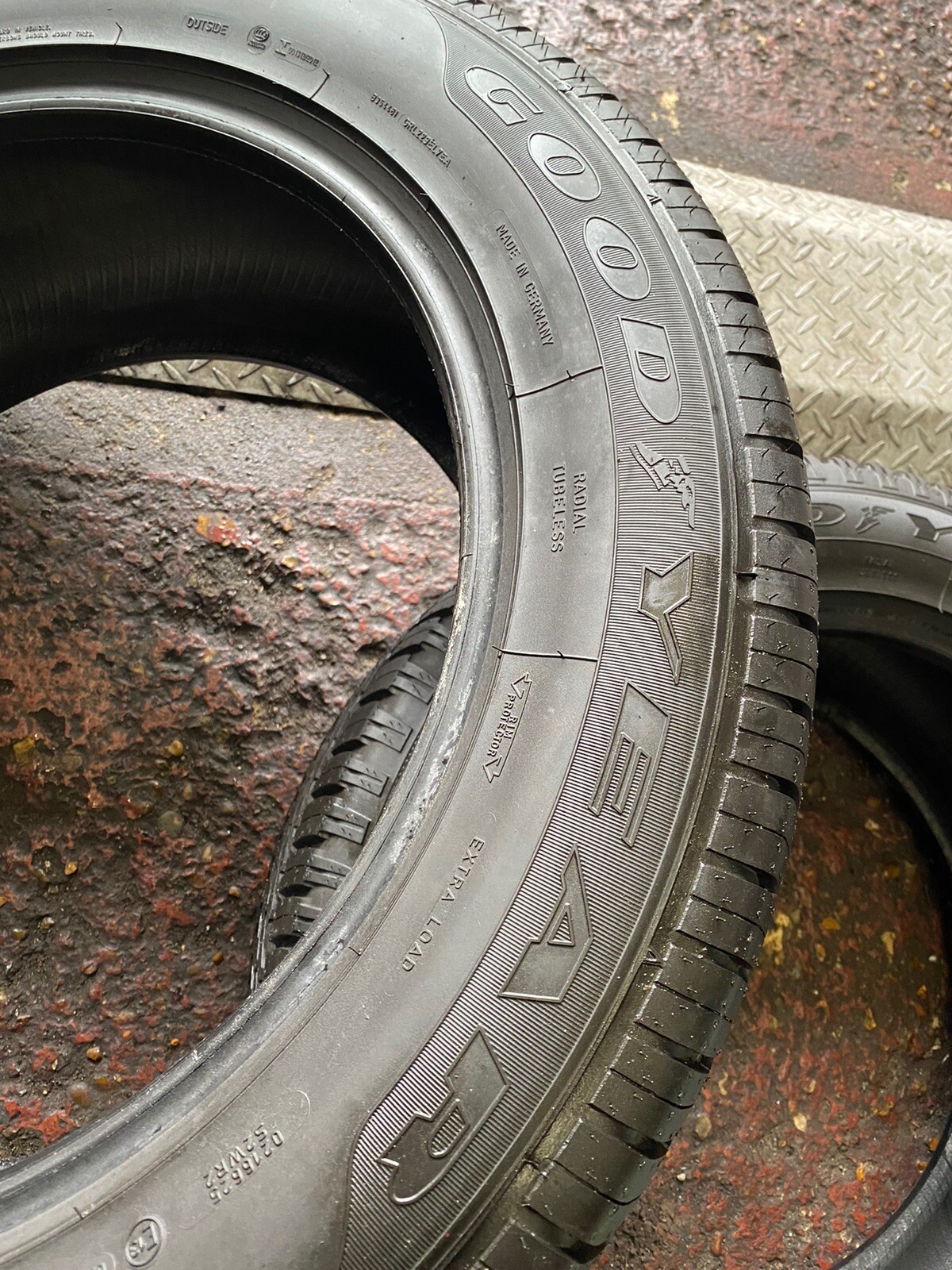 2x 255 55 20 (110W) 2555520 255/55/20 Goodyear Eagle F1 AT NEW M+S ...