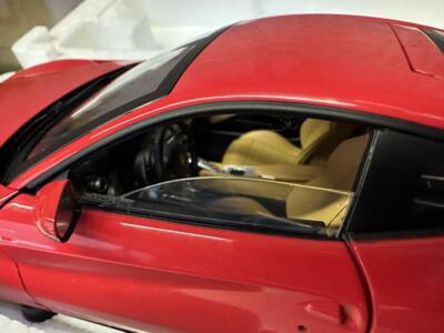 Hot Wheels Elite 1/18 Ferrari F12 berlinetta | eBay
