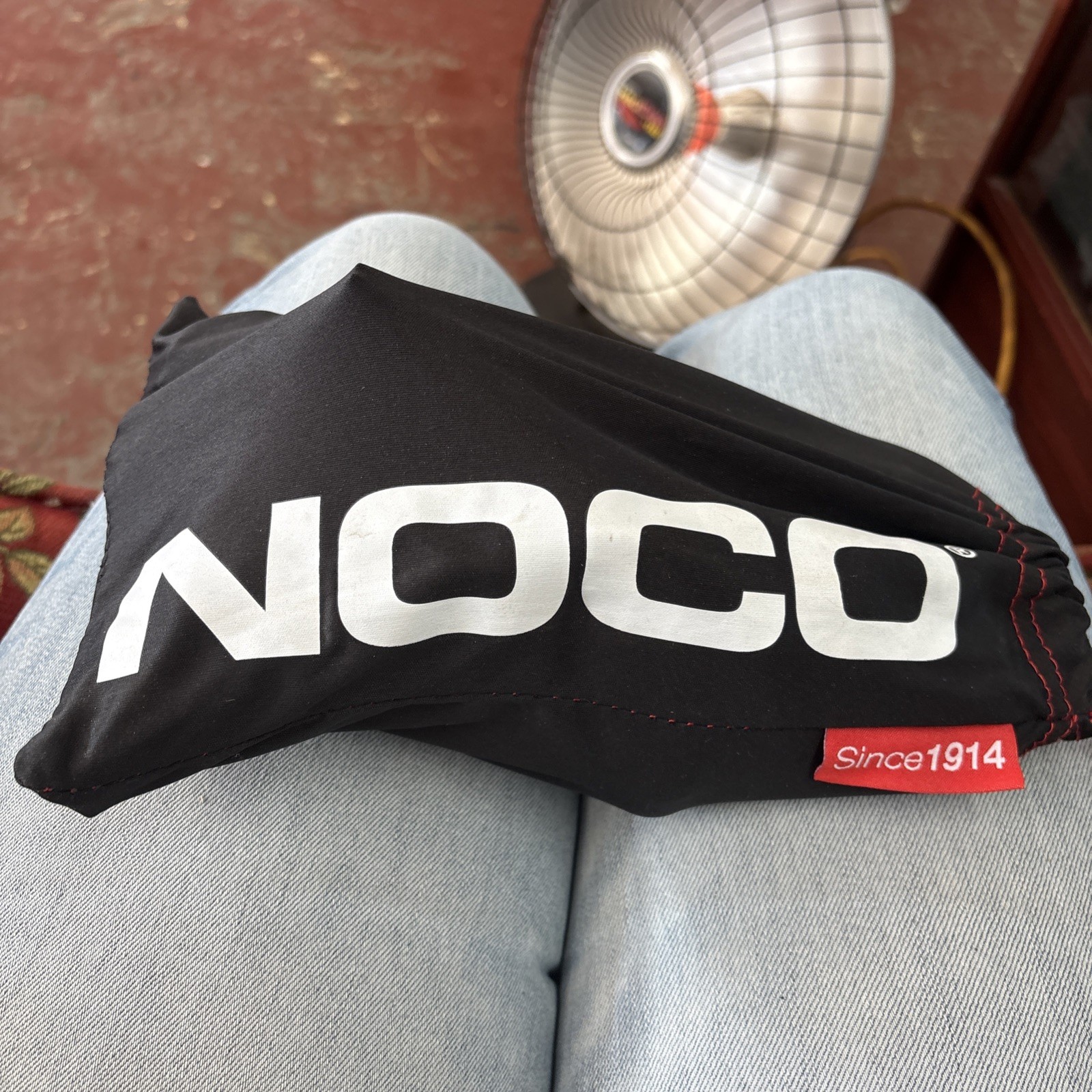 NOCO GB40 Genius Boost HD 1000 Amp 12V Gas/Diesel UltraSafe Lithium Jump Starter thumbnail 5