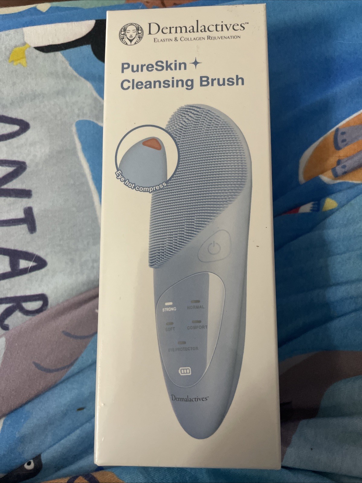 Dermalactives Pure skin Cleansing Brush Sealed Brand New $13