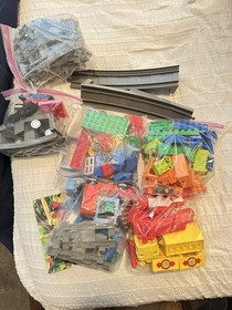 LEGO DUPLO: Deluxe Train Set (10508) 94.7% Complete with Manual