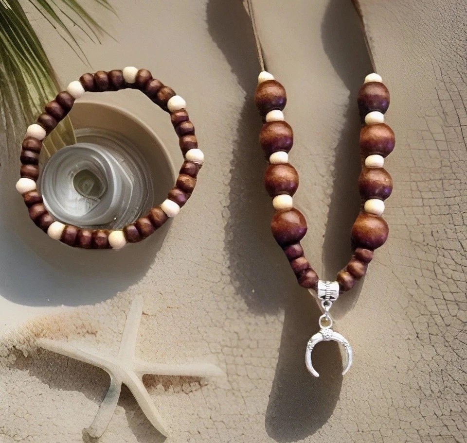 PULSERA Y COLLAR ARTESANAL BOHEMIO DE MADERA CON COLGANTE CUERNO DE TORO - Imagen 2 de 4