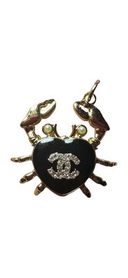Chanel Gold Crab Heart Zipper Pull Charm with Black Enamel