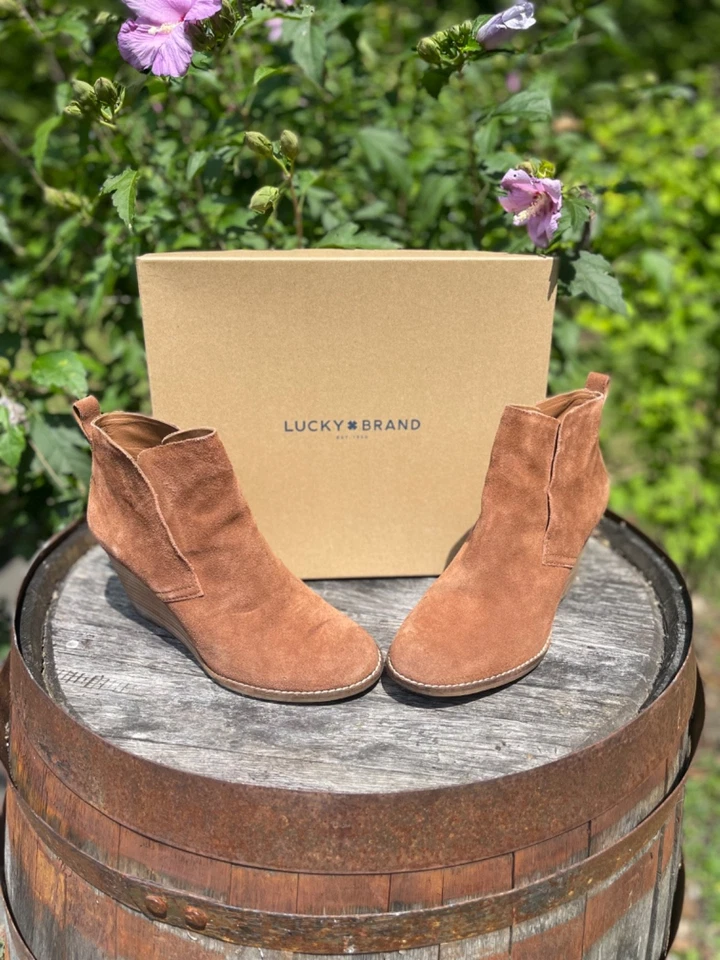Lucky Brand Suede Wedge Ankle Booties LK- YONIANA Cognac Color Chipmunk US 8 - Image 2 of 4