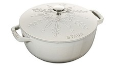 FREE SHIPPING: STAUB 24cm ROUND CAST IRON SNOWFLAKE FRENCH OVEN WHITE TRUFFLE