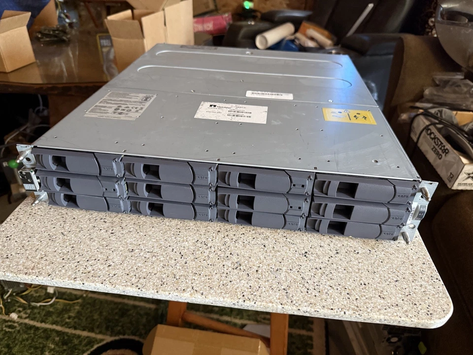 Estante de expansión/servidor NetApp FAS2520/NAF-1201 *SIN DISCO DURO*�� Foto 2 de 4