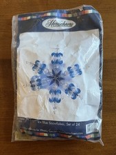 Herrschners Ice Blue Snowflakes Kit Set of 24 Christmas Ornaments Holiday Retro