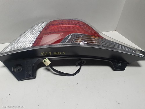 TOYOTA PRIUS 2015 Left Taillight NHP10R, PRIUS C, 02/15-05/17 - Picture 4 of 8
