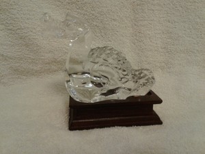 BACCARAT-CRYSTAL-SERPENT-SNAKE-WITH-FITTED-WOODEN-STAND