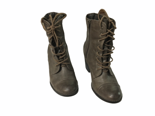 lace up boots with side zipper