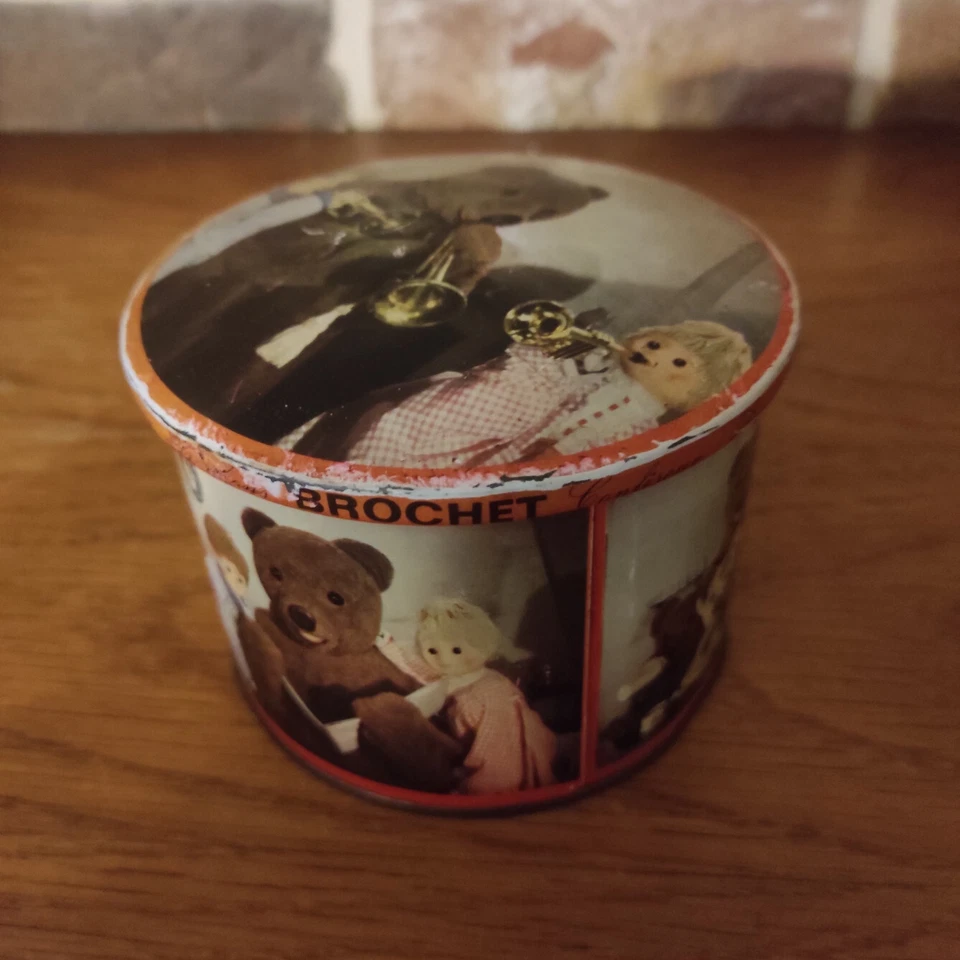 ancienne boite en tole bonbons brochet bonne nuit les petits nounours ORTF 1960 - Photo 2/4