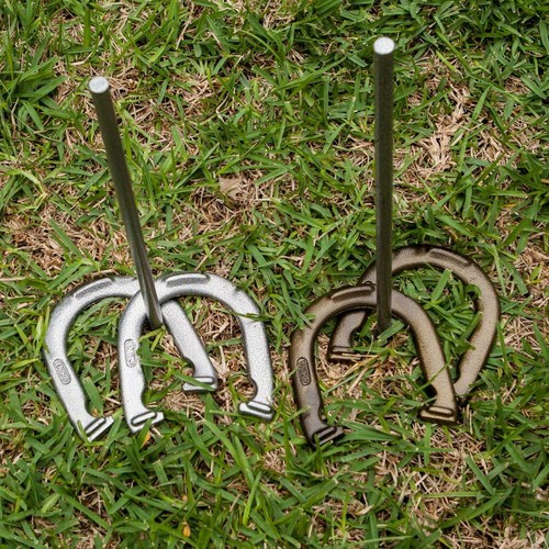 Champion Sports Horseshoe Set: Traditional Outdoor Lawn Game includes Four... - 第 8/10 張圖片