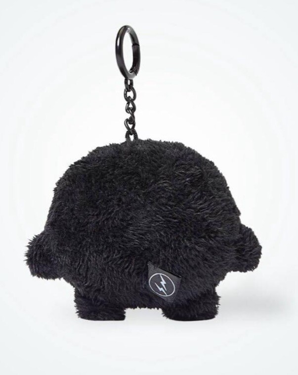 アイドル BT21 X FRAGMENT PLUSH KEY RING shooky BTS BT21 X Fragment Shooky Plush Key Ring Mascot 2023 SUGA