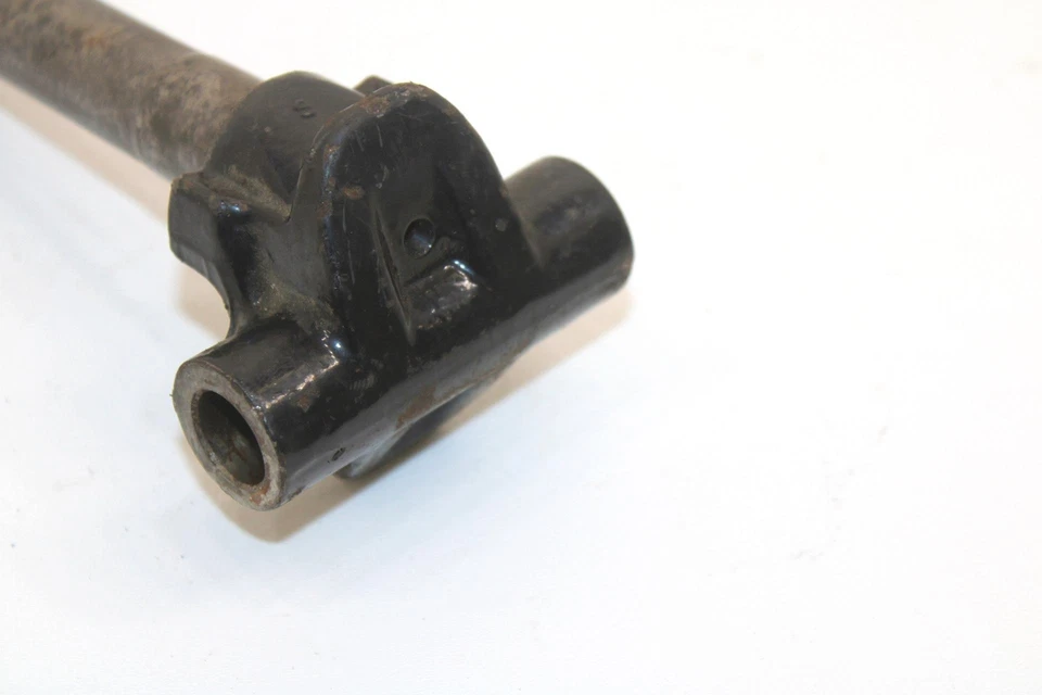 Polaris Oem Spindle With Steering Stop 6230225-067 Q738 - Image 2 of 4