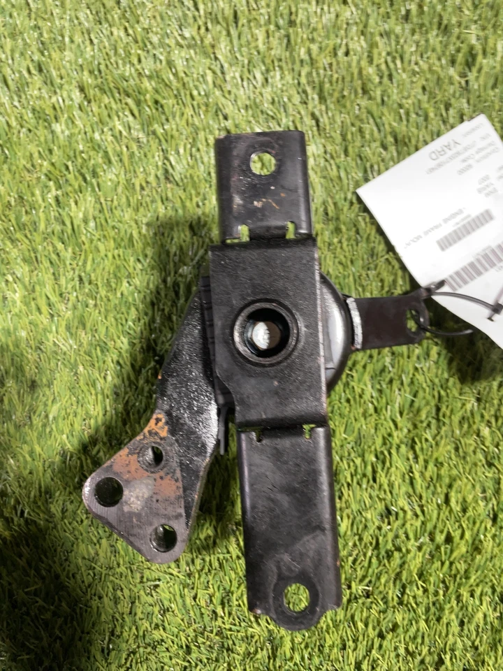 ✅ Montaje del marco del motor Toyota Yaris 2007 OEM Foto 3 de 4