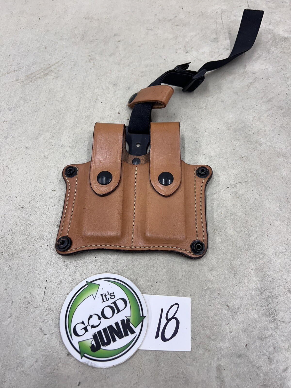 DeSantis A24 LL Double Mag Pouch Holster for NY Undercover Shoulder Rig  -image