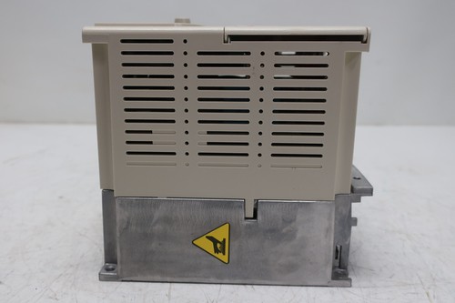 Inversor de transistor Toshiba VFS9-4015PL-WN 2 HP usado - Imagen 7 de 8