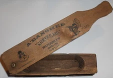 Quaker Boy curved lid box call