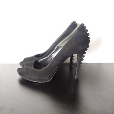 ALEXANDER MCQUEEN women's stiletto PELLE S CUOIO BLACK Sz 6 EU 37 $933 Suede 